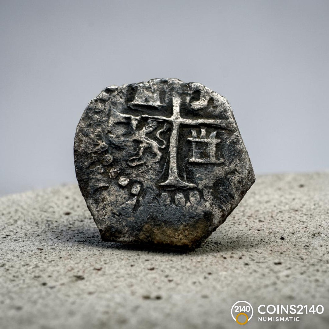 Felipe II (1566-1598). 1/2 real. (1593-1595). Toledo. C. (Cal-172). (Jarabo-Sanahuja A964). Ag. 1,60g.