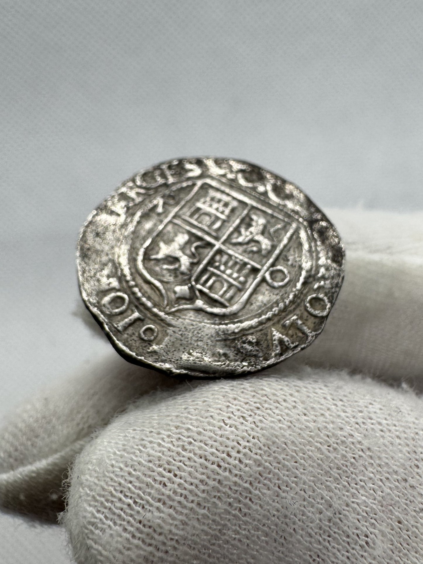 Juana I y Carlos I (1504-1555). 1 real. ND. México. O. (Cal-74). Ag. 3,33g.