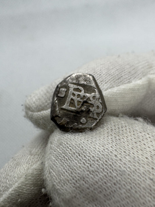 Felipe IV (1621-1665). 1/2 real. (1652). Sevilla. (R). (Cal-Unlisted). (Jarabo-Sanahuja-C688). Ag. 1,61g.